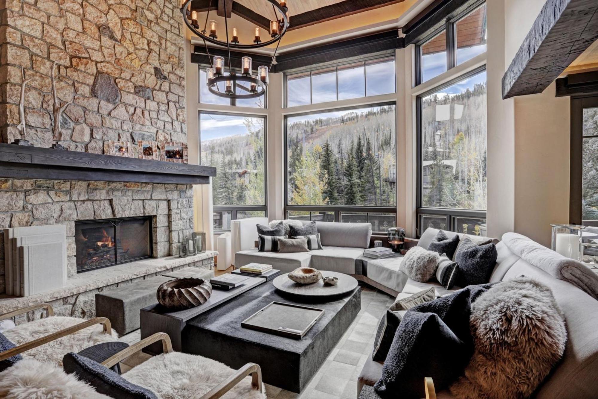 The Arrabelle At Vail Square, A Rockresort Exterior photo