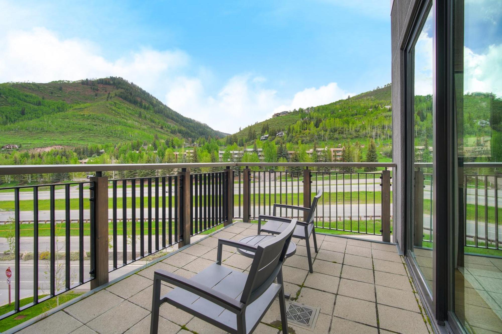 The Arrabelle At Vail Square, A Rockresort Exterior photo